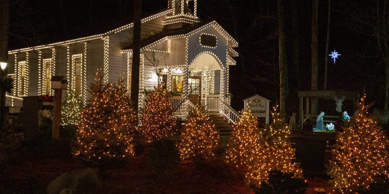 Festive Lights in Pigeon Visit Gatlinburg & Pigeon