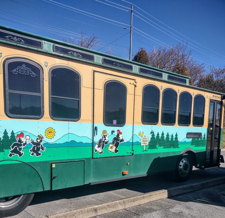 November in Pigeon Forge 2026: Winterfest, Dollywood Christmas and Events Guide